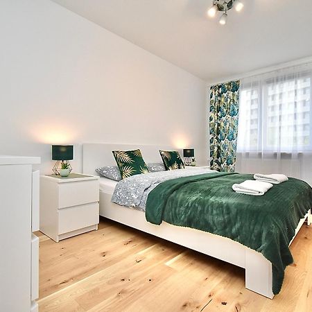 Rental Apartment Obrzezna Varsovie Extérieur photo